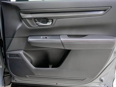 Used 2026 Honda CR-V Sport-L image 31