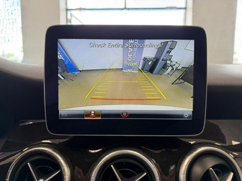 Used 2019 Mercedes-Benz CLA 250 image 45