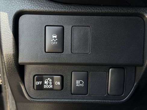 Used 2021 Toyota Tacoma SR w/ SR Convenience Package RWD image 23