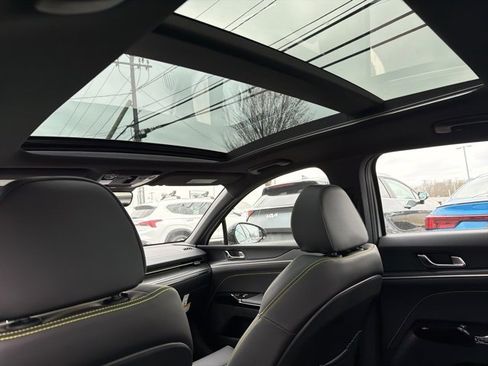 New 2026 Kia K5 GT image 8