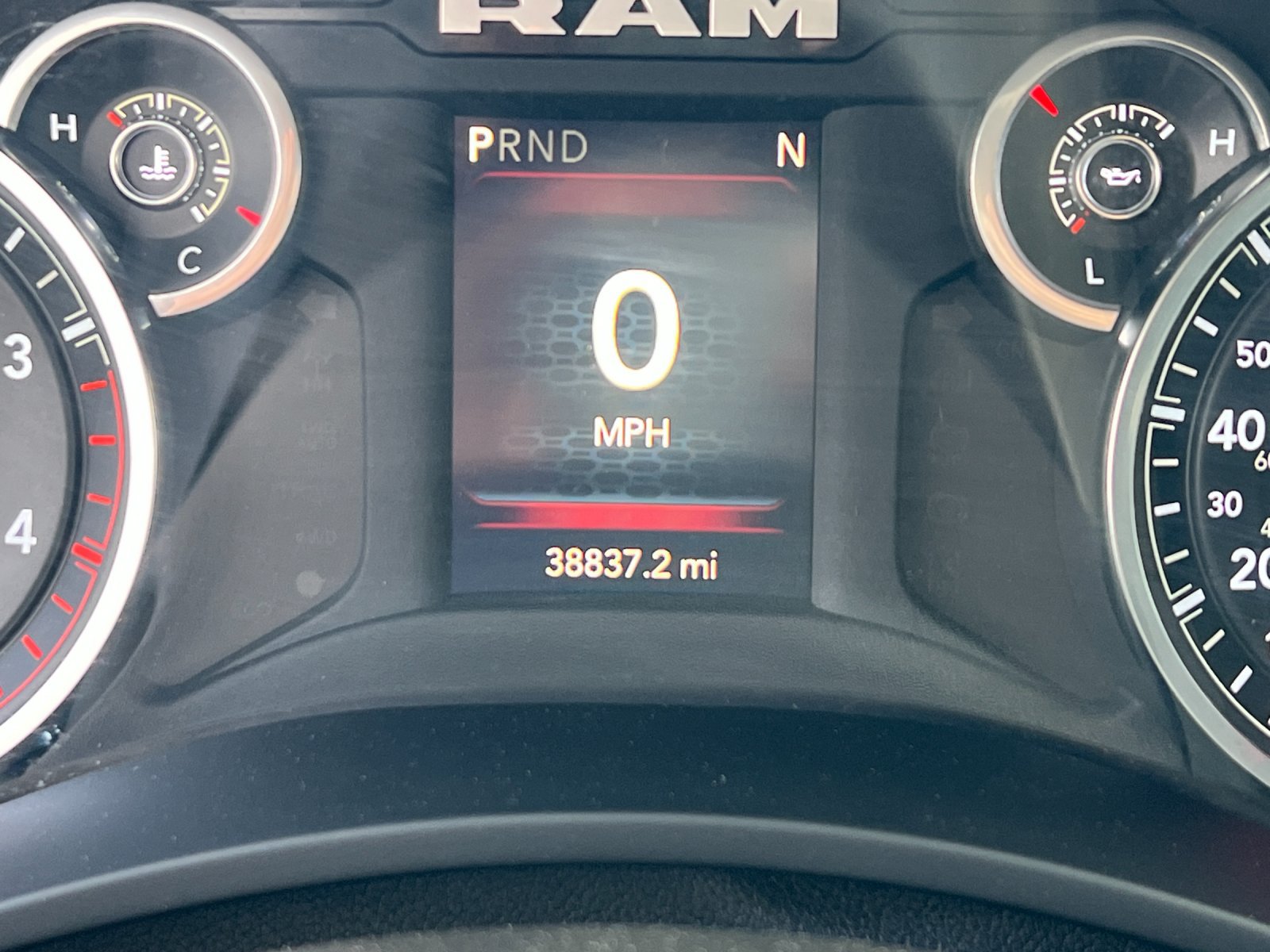 Used 2024 RAM 2500 Big Horn AWD/4WD image 24