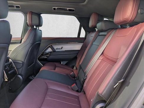 Certified 2025 Land Rover Range Rover Sport Dynamic SE image 21