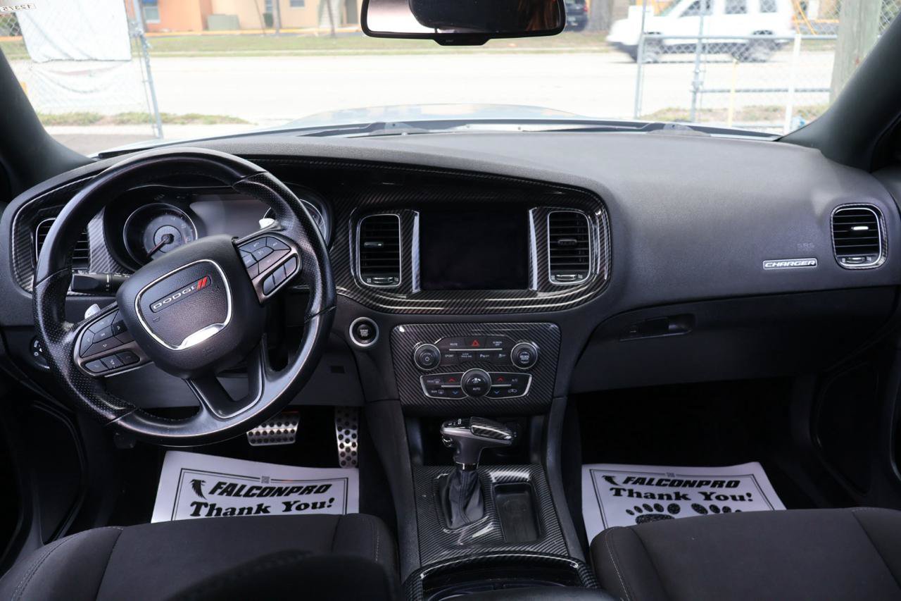 Used 2020 Dodge Charger R/T w/ Navigation & Travel Group RWD image 14
