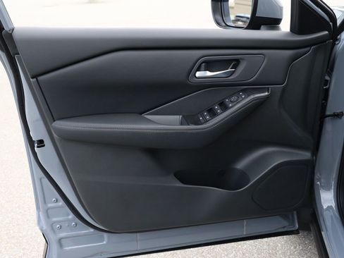 New 2026 Nissan Rogue SV FWD image 23