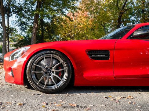 Used 2016 Mercedes-Benz AMG GT S image 4