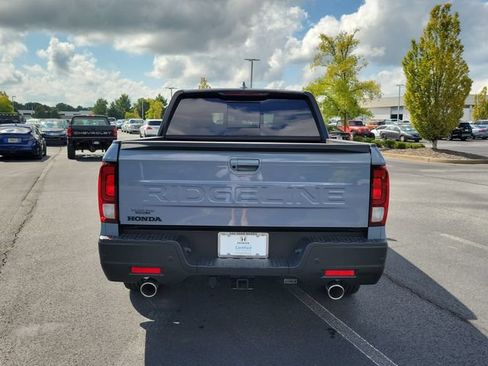 Certified 2026 Honda Ridgeline Black Edition image 5