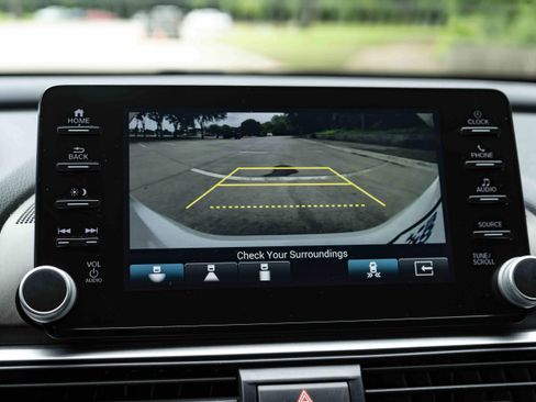 Used 2021 Honda Accord EX-L image 31