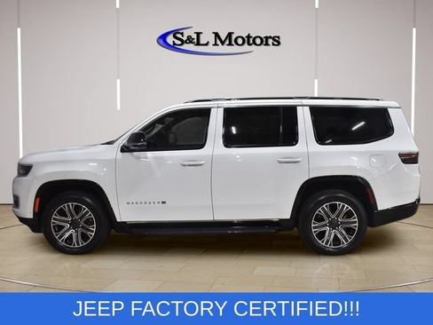 Used 2024 Jeep Wagoneer Series II AWD/4WD image 11