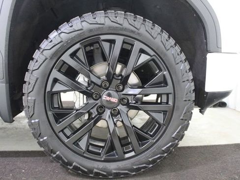 Used 2022 GMC Sierra 1500 Denali w/ Denali Reserve Package AWD/4WD image 27