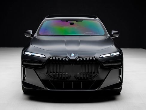 Used 2023 BMW i7 xDrive60 image 6