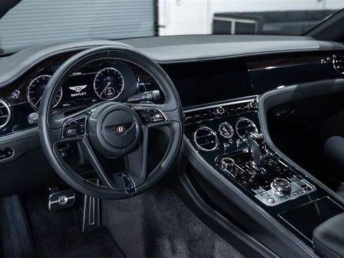 Used 2020 Bentley Continental GT AWD/4WD image 47
