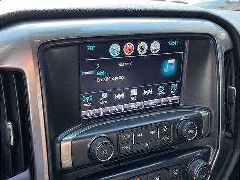 Used 2018 Chevrolet Silverado 1500 LT image 31