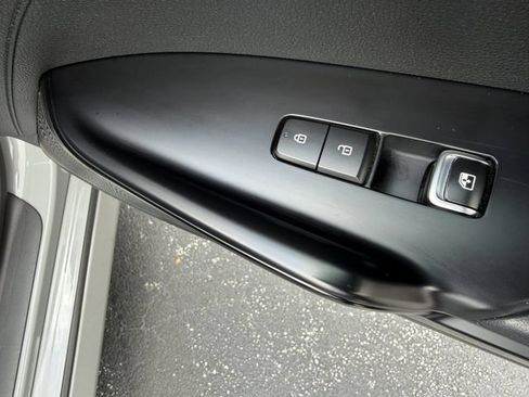 Certified 2022 Kia K5 GT-Line FWD image 28