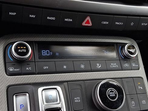 Used 2025 Hyundai Palisade SEL image 15