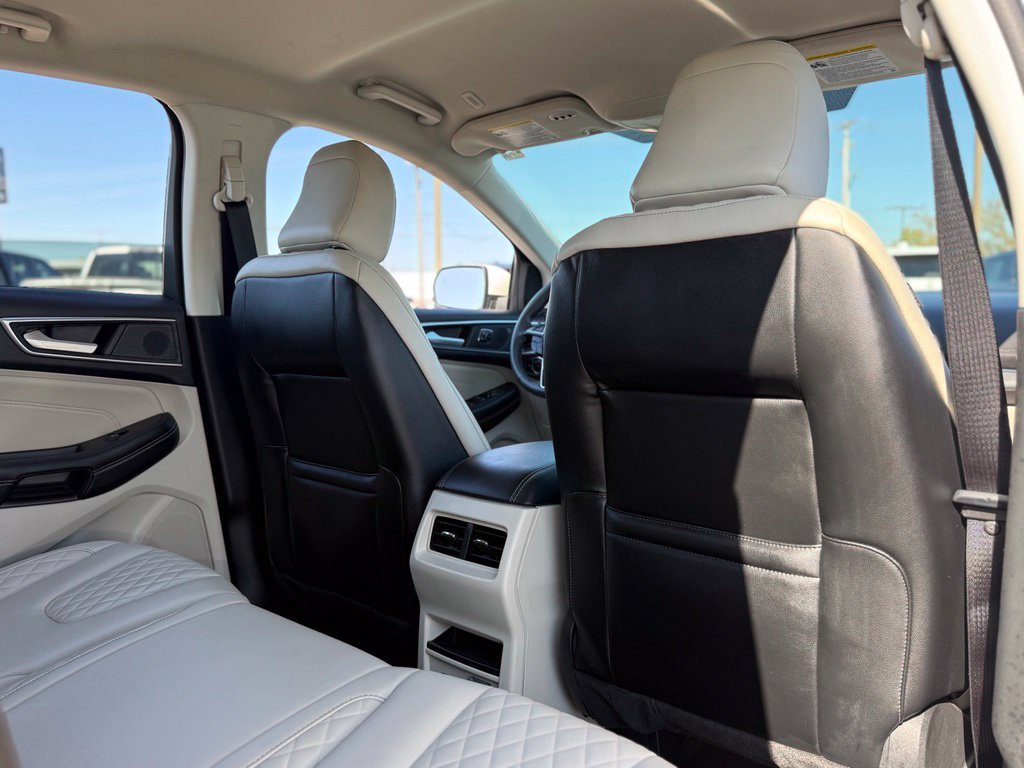Used 2024 Ford Edge Titanium AWD/4WD image 14