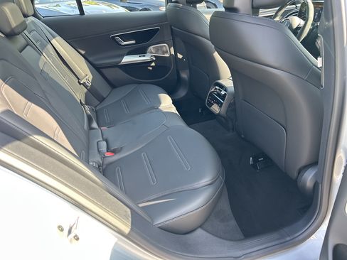 New 2026 Mercedes-Benz E 53 AMG e 4MATIC Sedan image 40