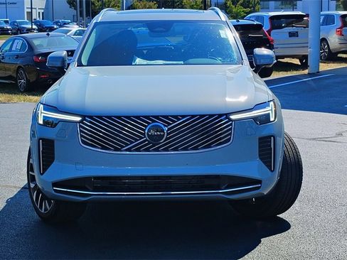 New 2026 Volvo XC90 B6 Plus w/ Protection Package image 34