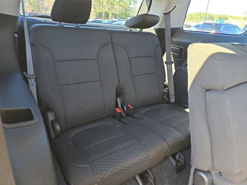 Used 2017 GMC Acadia SLE w/ Driver Alert Package I image 15