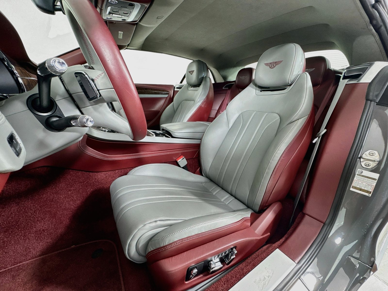 Certified 2026 Bentley Continental GT AWD/4WD image 10