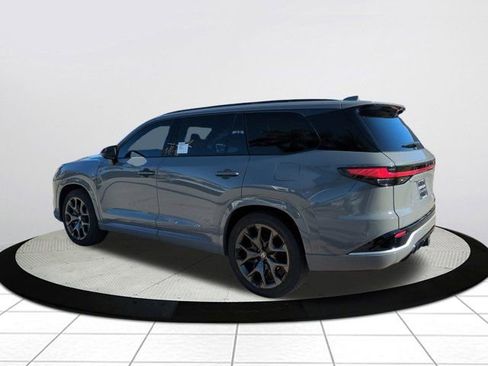 New 2026 Lexus TX 500h AWD image 6