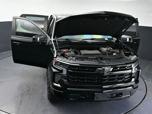 Used 2024 Chevrolet Silverado 1500 LT Trail Boss w/ LT Trail Boss Premium Package AWD/4WD image 39