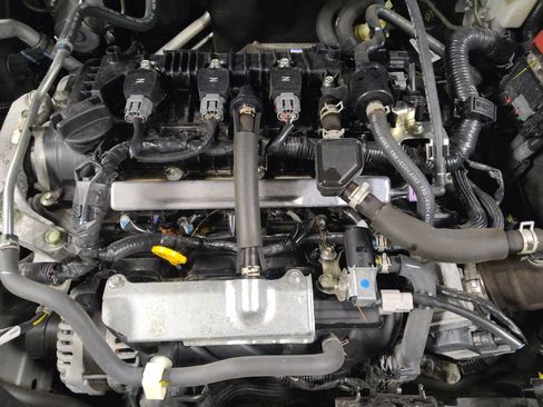Used 2024 Nissan Kicks S FWD image 30
