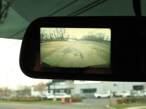 Used 2018 GMC Savana 2500 Extended w/ Enhanced Convenience Package image 17