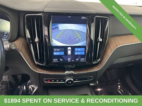 Used 2021 Volvo XC60 T5 Momentum w/ Climate Package AWD/4WD image 31
