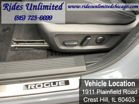 Used 2023 Nissan Rogue Platinum w/ Platinum Premium Package image 16