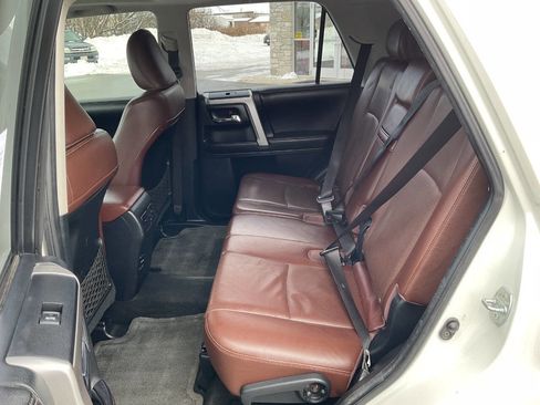 Used 2016 Toyota 4Runner Limited image 30
