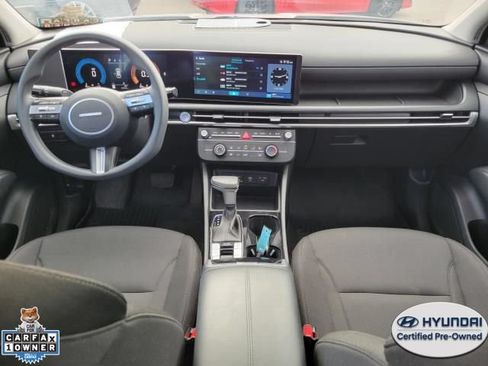 Used 2025 Hyundai Tucson SE AWD/4WD image 11