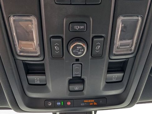 Used 2021 GMC Yukon SLT w/ SLT Premium Package AWD/4WD image 31