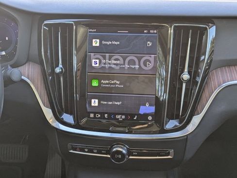 Certified 2023 Volvo S60 B5 Plus w/ Climate Package image 21