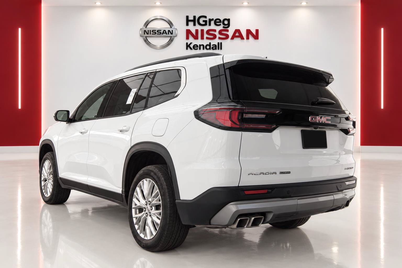 Used 2024 GMC Acadia Elevation AWD/4WD image 4