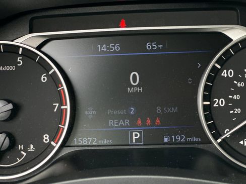 Used 2024 Nissan Altima 2.5 SV AWD/4WD image 24