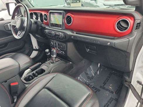 Used 2021 Jeep Wrangler Unlimited Rubicon AWD/4WD image 30