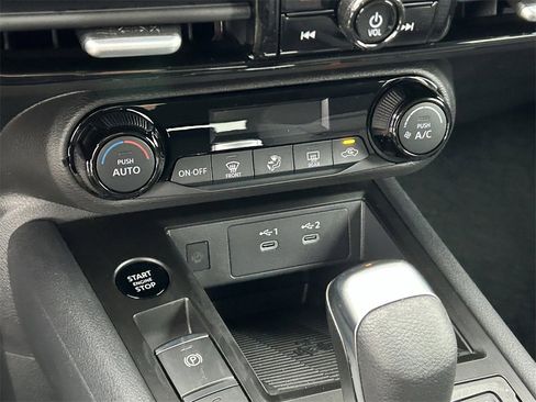 New 2026 Nissan Kicks SV image 14