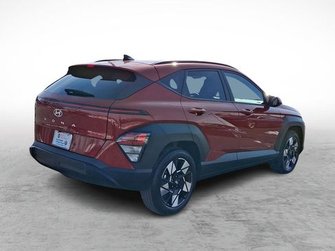 Used 2025 Hyundai Kona SEL image 5
