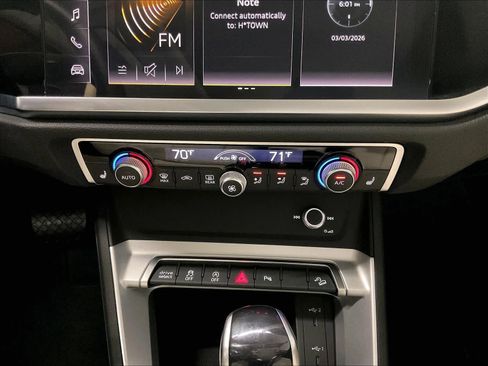 Certified 2025 Audi Q3 2.0T Premium image 32