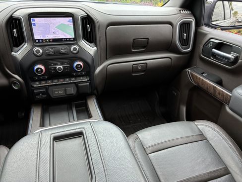 Used 2022 GMC Sierra 1500 Denali w/ Denali Premium Package AWD/4WD image 20