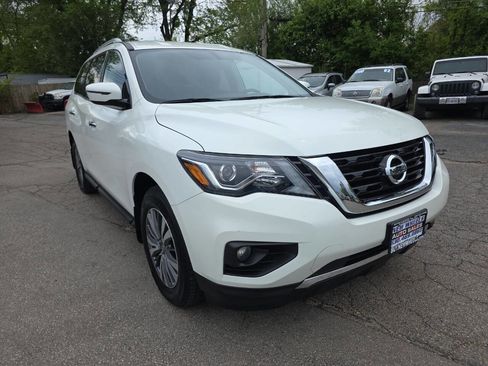 Used 2020 Nissan Pathfinder SV AWD/4WD image 5
