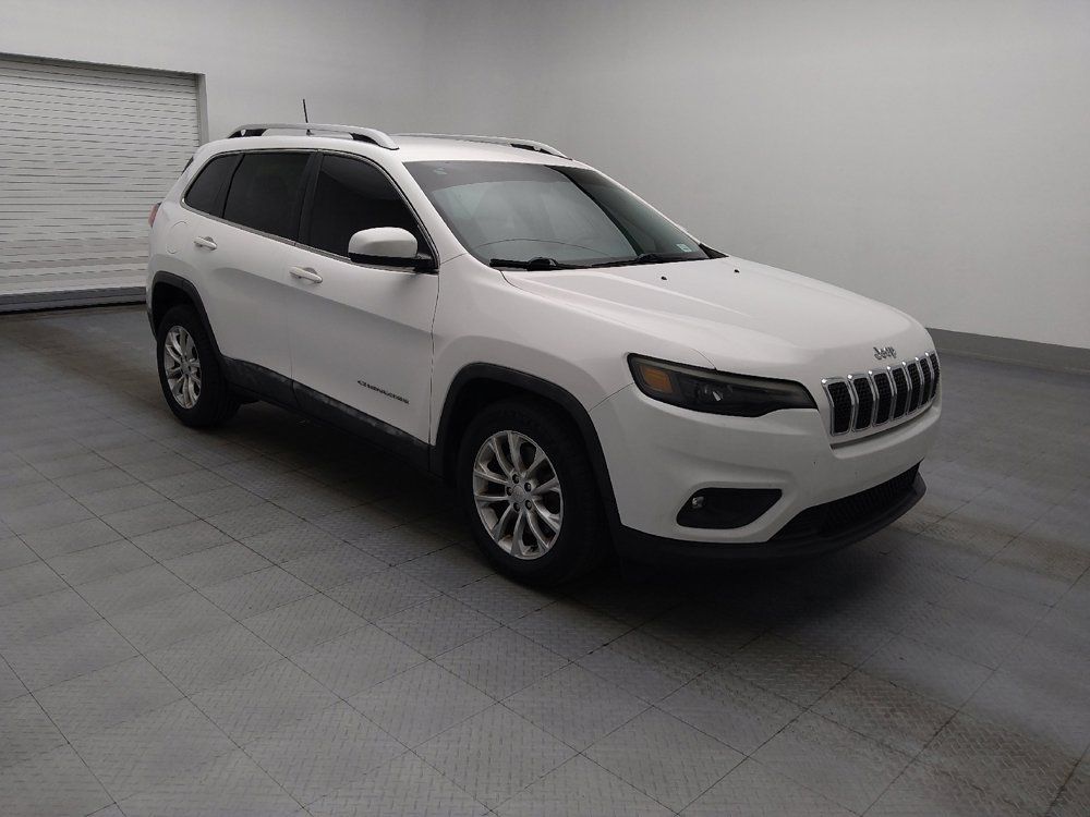 Used 2019 Jeep Cherokee Latitude w/ Popular Appearance Group FWD image 11