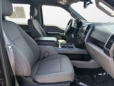 Used 2020 Ford F150 XLT w/ Equipment Group 302A Luxury AWD/4WD image 15