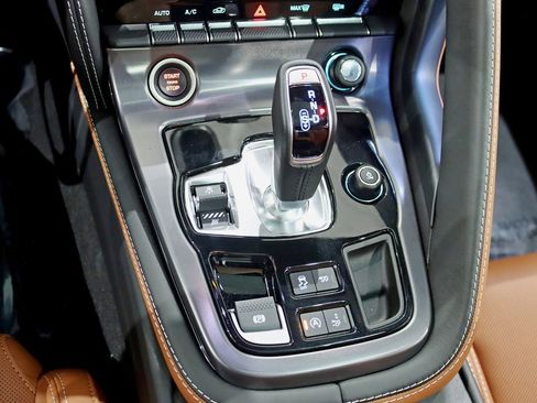 Used 2024 Jaguar F-TYPE R AWD/4WD image 27