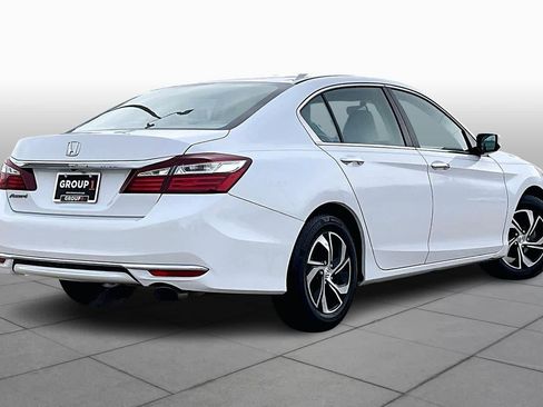 Used 2016 Honda Accord LX image 15