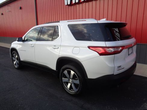 Used 2018 Chevrolet Traverse LT image 7