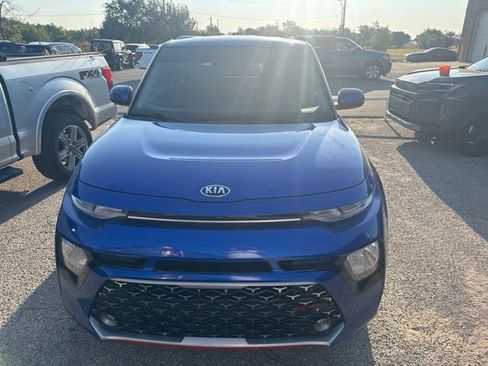 Used 2020 Kia Soul GT-Line FWD image 2