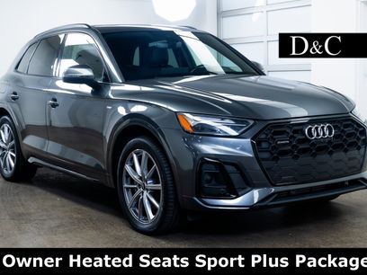 Used 2022 Audi Q5 e Premium Plus w/ Premium Plus Package