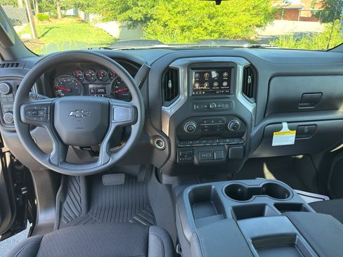New 2026 Chevrolet Silverado 1500 Custom Trail Boss AWD/4WD image 18