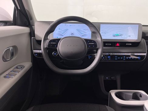 Used 2022 Hyundai Ioniq 5 SE image 15
